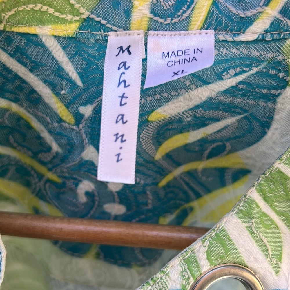 Jacket - Picture 2 of 5